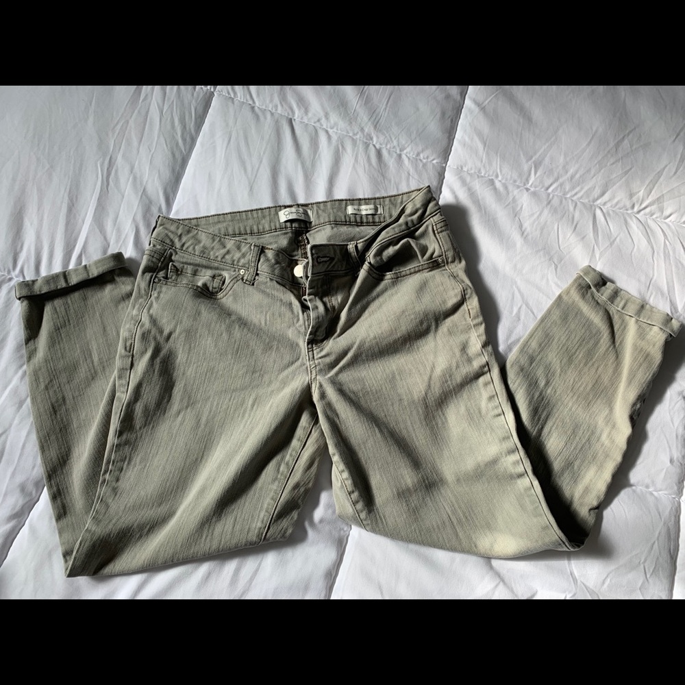 Olive green skinny jean
